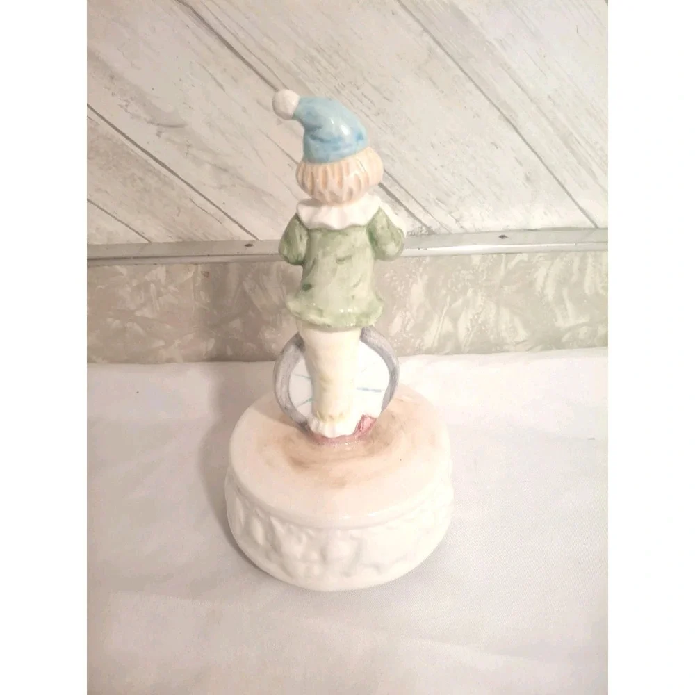 Clown Music Box Summit Collection 1991 Porcelain 